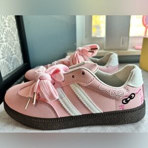 Sneakers Cute Kitten Embroidery Wear Non-Slip Rubber Sole Lightweight
